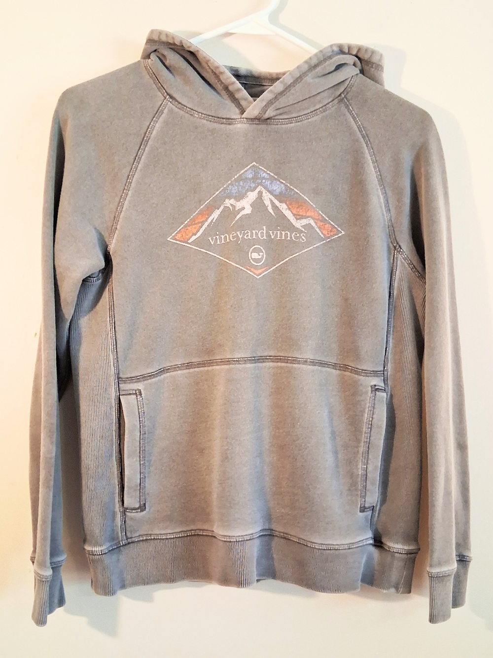 Vineyard Vines Women's Gray Pullover Hoodie Size Medium